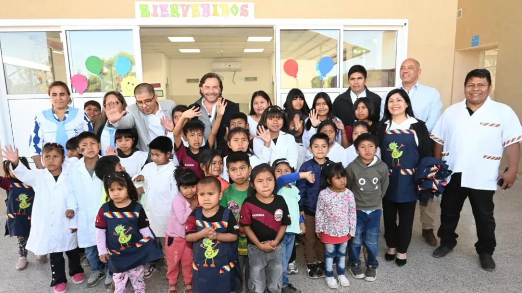 Tras quince años de espera, inauguraron el edificio propio para la comunidad wichí de El Obraje