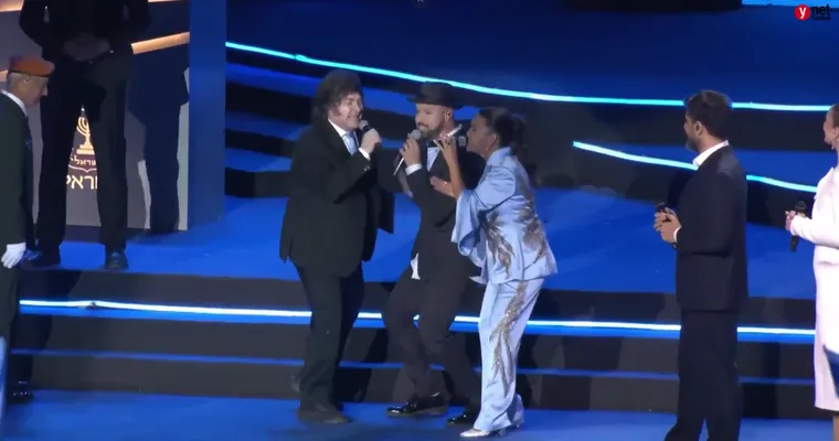 En pleno conflicto en Medio Oriente, Javier Milei cantó «Libre» en un evento televisivo en Israel: el video