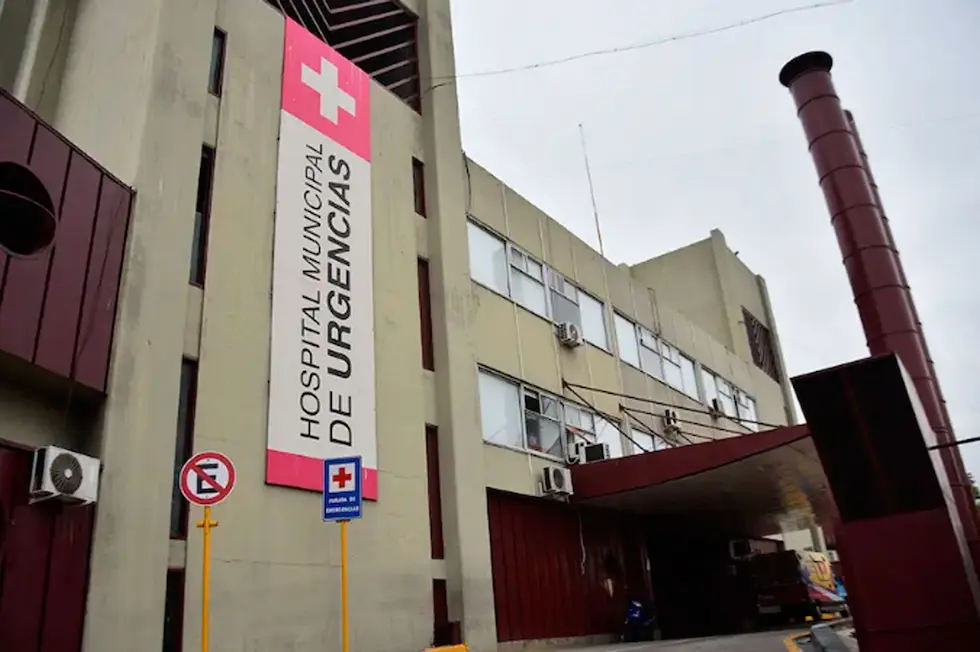 Córdoba: una mujer murió tras ingerir cápsulas de cocaína en un operativo y su pareja, un policía, cayó preso