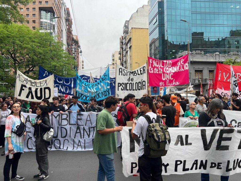 Marcha Federal Universitaria: la UNSa se adhiere al paro y movilización
