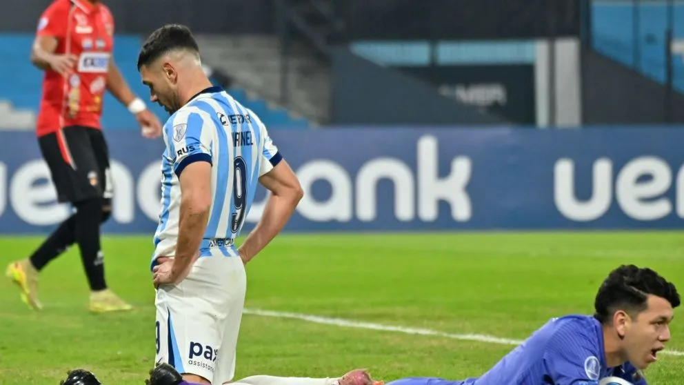 Racing quedó eliminado de la Copa Sudamericana ante Caracas de Venezuela