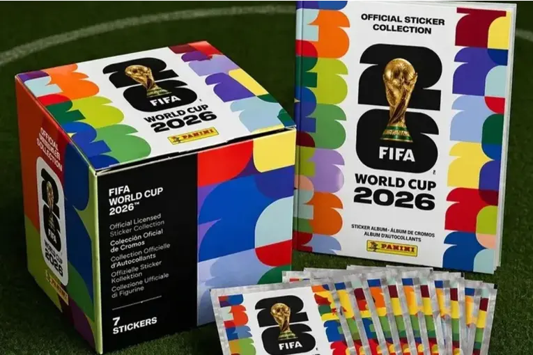 Quiso completar el álbum y cayó en una curiosa estafa con figuritas del Mundial