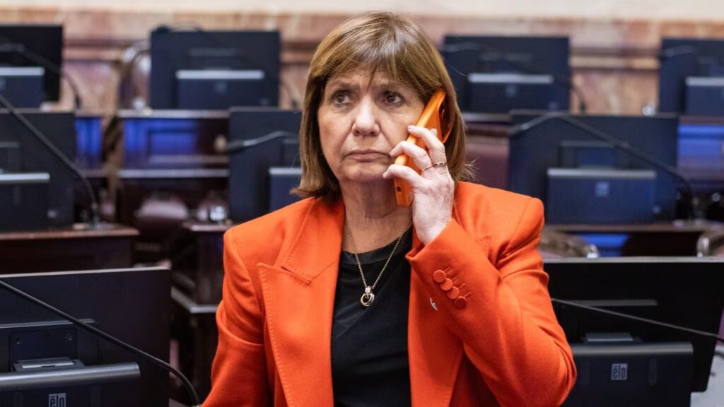 Bullrich se diferenció de Milei: “Mi compromiso es con este proyecto, pero también con mis principios”