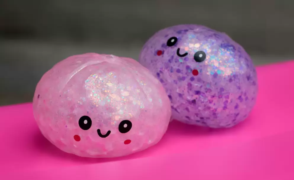 La Cámara Argentina de la Industria del Juguete alertó que el juguete «Squeezy Dumpling» podría contener una sustancia cancerígena