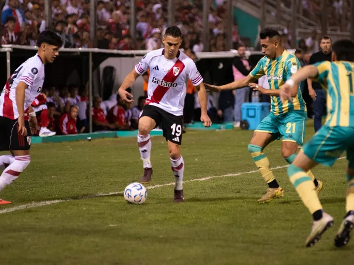 Batacazo en la Copa Argentina: Aldosivi le ganó 3-1 a River y lo eliminó de la competencia
