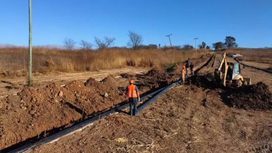 Más de 25 mil vecinos de la zona oeste tendrán mejoras en el servicio de agua