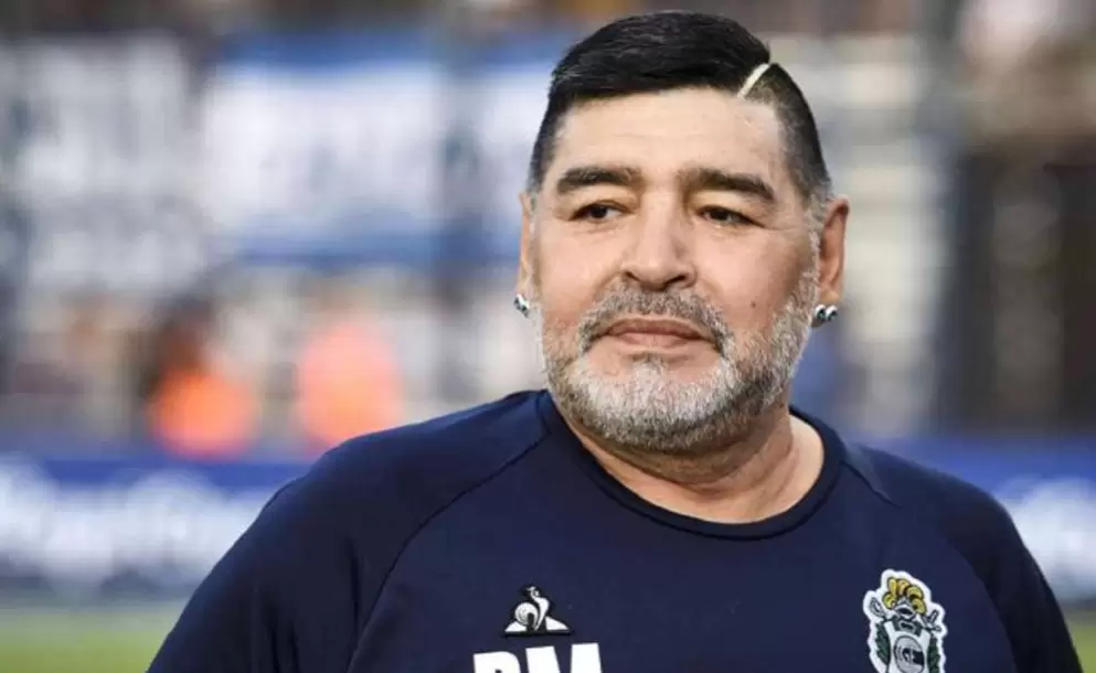 Error insólito en el juicio por Maradona: habrían usado estudios médicos de su padre