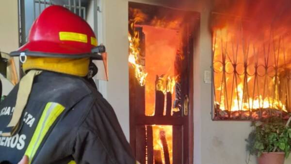 Orán: condenaron a prisión en suspenso a un hombre que le incendió la casa a su exlocadora