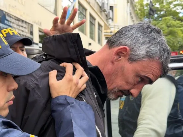 Detuvieron a «Bebote» Álvarez, histórico jefe de la barra de Independiente