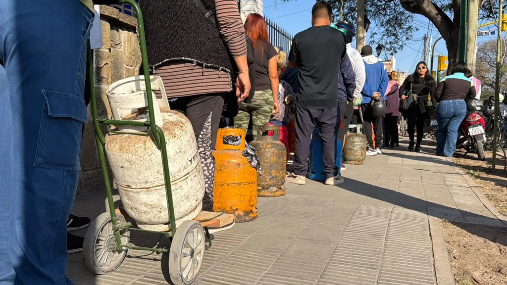 La Garrafa Municipal benefició a 250 familias de la ciudad de Salta
