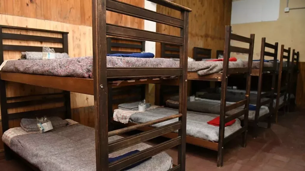 El Hogar de Noche cerró la temporada: asistió a 1.386 personas durante el invierno