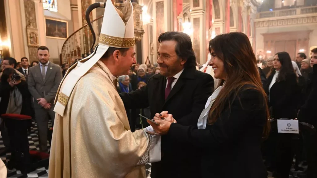 Sáenz participó del primer día del Triduo del Milagro