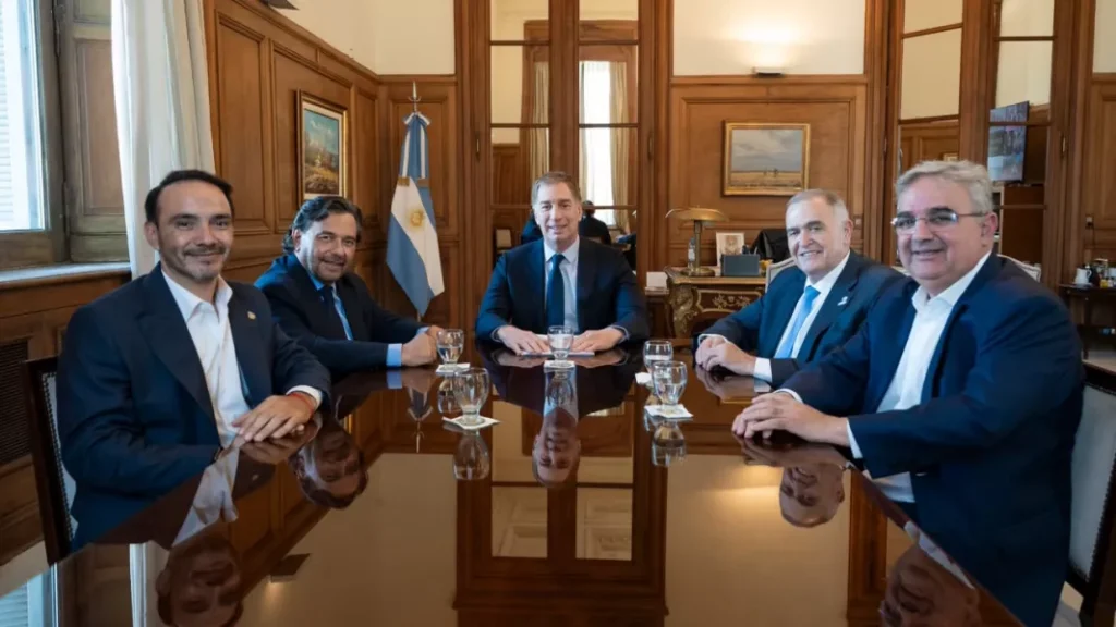 Sáenz llevó a Nación los reclamos de Salta por rutas, obras y tarifas eléctricas