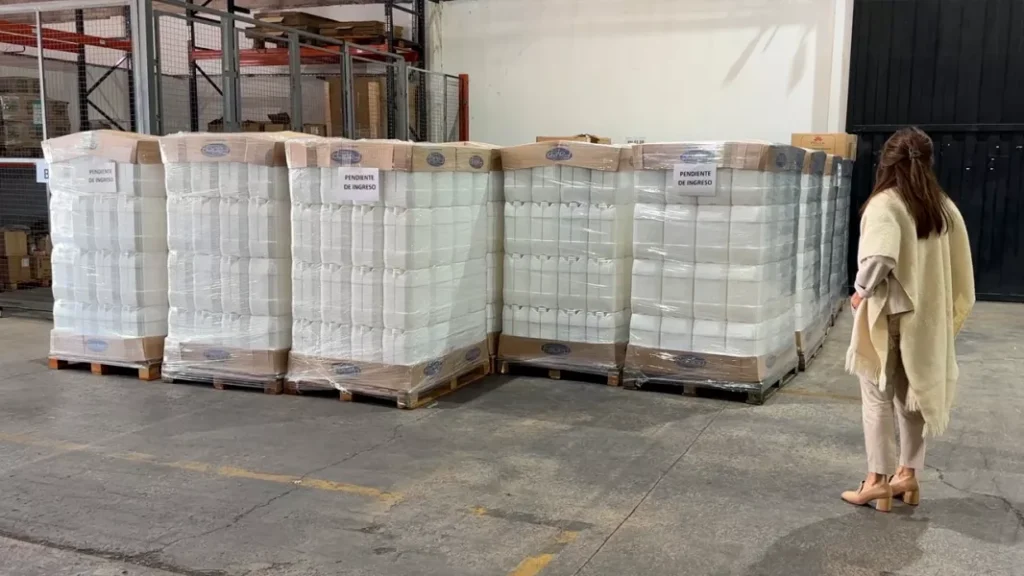Salta recibió 1.700 bidones para reforzar la distribución de agua segura en el norte