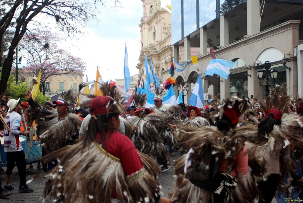 Peregrinos del Milagro 2026: Cuando y a que hora llegan los peregrinos a la Catedral