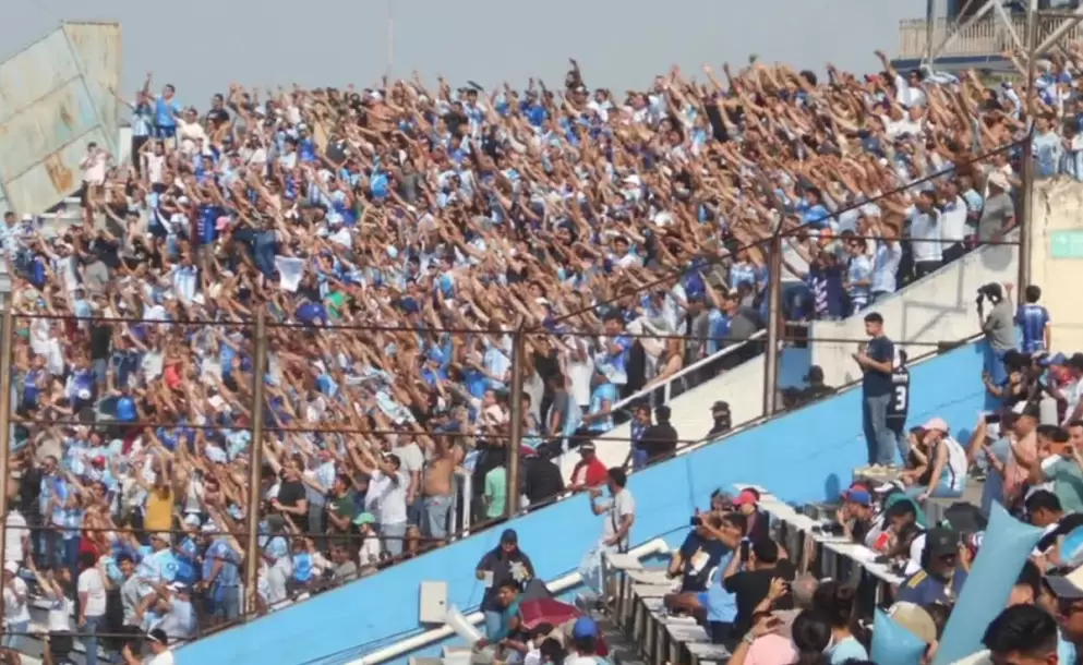 Confirmado: el clásico del Norte entre Gimnasia de Jujuy y Gimnasia y Tiro tendrá ambas hinchadas